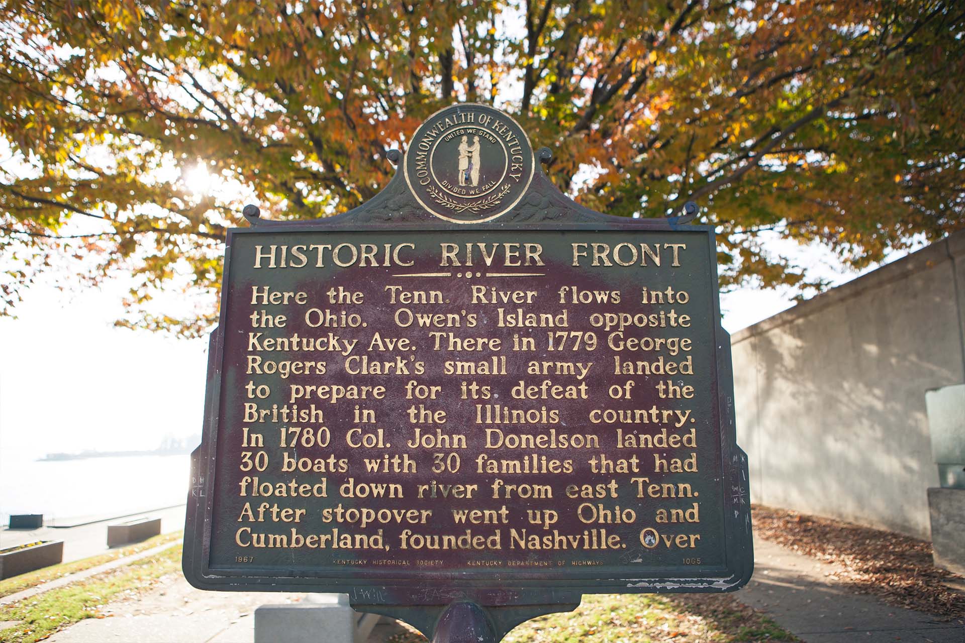 A photo of a Commonwealth of Kentucky Historical sign that sits at the Historic Paducah Riverfront in Downtown Paducah, KY